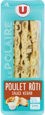 Sandwich Polaire Garni De Poulet Roti Traité En Salaison Et Sauce Assaisonnée Kebab