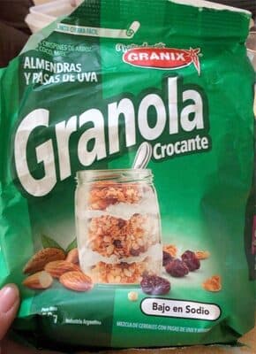 Granola Crocante Almendras Y Pasas De Uva